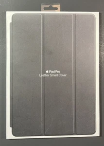 Official Apple iPad Pro 10.5 inch Leather Smart Cover [ Black ] NEW - Picture 1 of 4