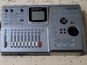 ZOOM MRS-802 Multi Recording Studio Digital 8 Track Recorder Silver Good - Picture 1 of 3