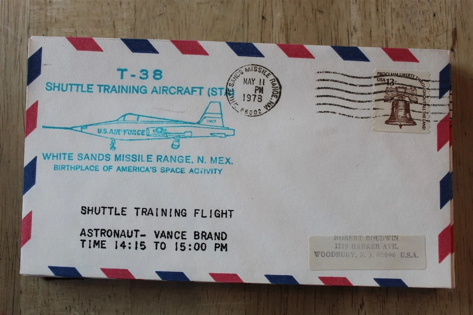 AVIÓN DE ENTRENAMIENTO LANZADERA T-38 - VUELOS DE ENTRENAMIENTO 5/11/1978 ARENA BLANCA  Foto 1 de 1