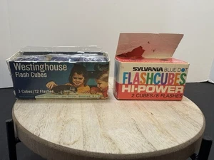 VTG Sylvania Blue Dot & Westinghouse Flash Cubes NOS - Picture 1 of 9