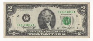 US $2 Two Dollar Bicentennial Bill 1976 Series F Rare/ Clean w No Wear/Creases - Picture 1 of 5