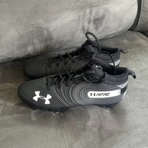 Under Armour Size 12.5 Nitro Football Lacrosse Cleats Men's Black/White New - Picture 1 of 6