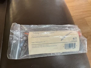 Pampered Chef Citrus Peeler - Pampered Chef USA Citrus Peeler Unwanted Gift - Picture 1 of 2