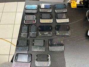 Lot of (15) Old Vintage LG Samsung Touch/QWERTY Keyboard Phones T-Mobile ATT M58