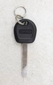 NEW OEM GM Transponder Ignition Key Blank 13520800 GMC Sierra 2500 3500 15-19 - Picture 1 of 4