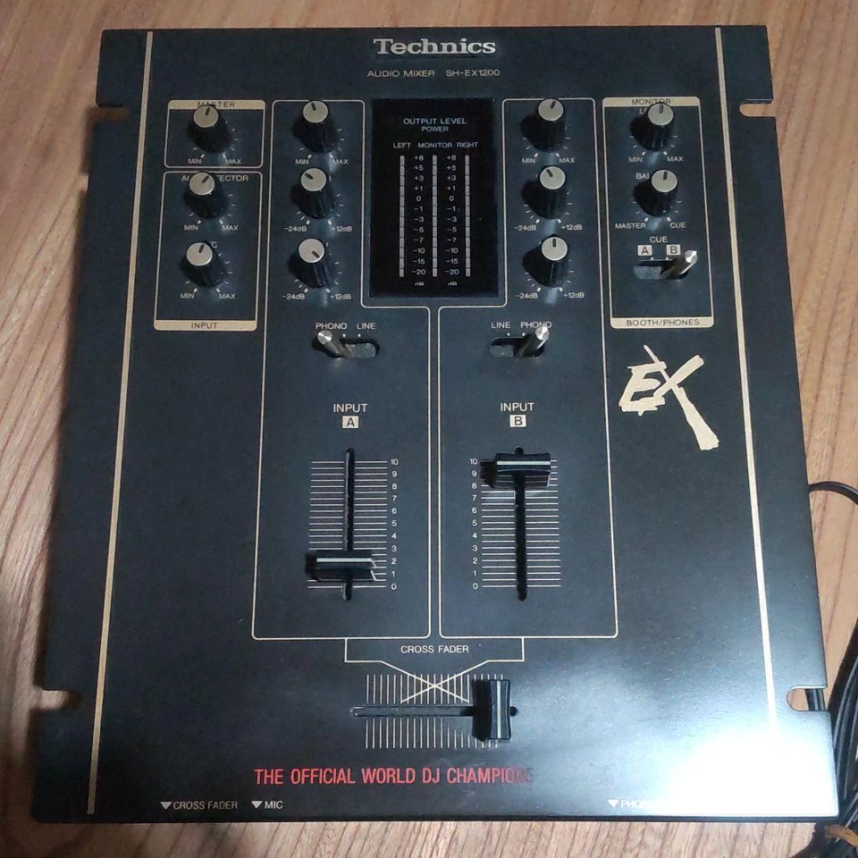 Technics SH-EX1200 DJ Mixer Audio Mixer Black Analog Tested Working - Image 1 of 1