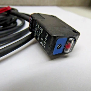 1PCS New Sensor For Keyence PZ2-51T PZ251T Photoelectric Switch - Picture 1 of 3