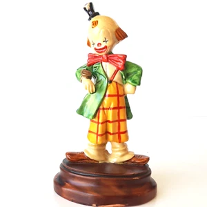 Vintage Clown Bow Tie Checking his Wrist Watch Statue Figurine Figure P - Picture 1 of 8