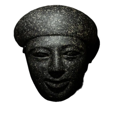 Masque funéraire égyptien ancien en granodiorite – Basse Époque, avec certificat - Photo 1/4