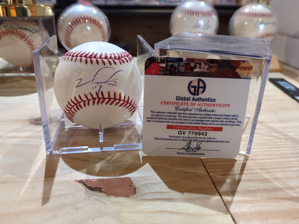 David Ortiz Signed Official Rawlings MLB Baseball Autograph Auto w/COA - Image 1 of 2