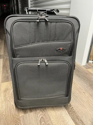 Bagagem de mão Ricardo Of Beverly Hills - Imagem 1 de 4