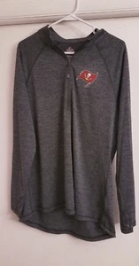 Beautiful NWT Tampa Bay Buccaneers T.BRADY Cool Base Jacket Women's XXL Mens XL - Picture 1 of 4
