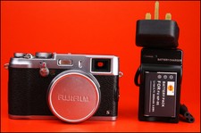 Fuji Fujifilm X100s Mirrorless Camera, Battery, & Charger, 9,500 Shots