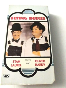 The Flying Deuces - Vintage 1985 Laurel and Hardy - VHS Tape Comedy Hysterical - Picture 1 of 8