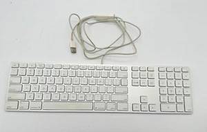 OEM Genuine Apple A1243 Mac Pro USB Wired Keyboard - Comes With Cable Extension - Picture 1 of 10