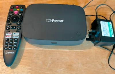 Arris Freesat UHD-X 4K Smart TV Box – HDMI Streaming Receiver – BBC iPlayer, ITV - Image 1 of 4