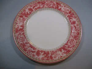 Plato de ensalada Royal Doulton Provence 9" - Imagen 1 de 4
