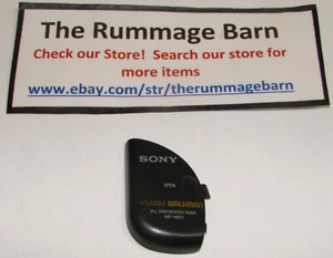 SONY WALKMAN SRF HM-22 Ersatzteil --- NUR AKKUDECKEL - Bild 1 von 2