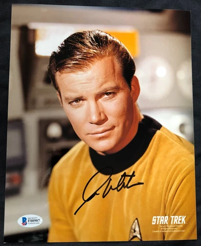 WIlliam Shatner Beckett Authenticated Autograph Star Trek Captain Kirk 8X10 Cover