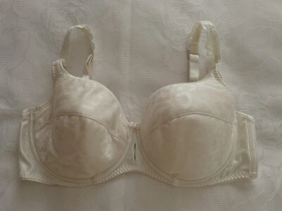 Sujetador con aros BENDON talla 38D, color marfil Foto 1 de 2