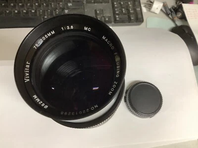 Vivitar Macro Focusing Zoom Camera Lens 75-205mm 1:3.8 MC Canon FD Mount - Image 1 of 3