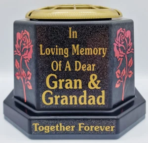 Florero tumba abuelo maceta regalo conmemorativo homenaje oro escritura rosas - Imagen 1 de 4