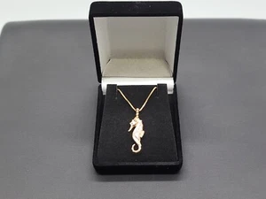 14KT Kabana Seahorse Pendant and 14KT RCI Chain Combo - J26 - Picture 1 of 7
