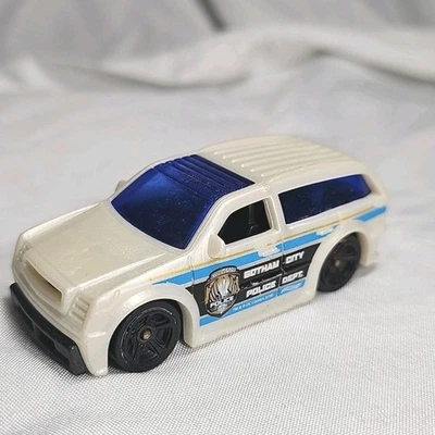Hot Wheels Boom Box Police Suburban Gotham City Police Batman Multipack Diecast - Image 1 of 4