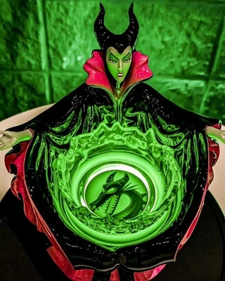 Scentsy Disney Villains Maleficent Warmer 香味 — 第 1/4 张图片