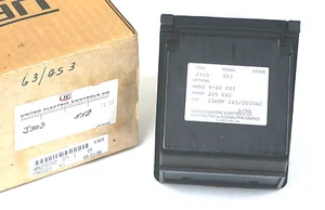 NEW UNITED ELECTRIC J303-553 PRESSURE SWITCH 0-20PSI, 15A, 125/250VAC - Picture 1 of 5