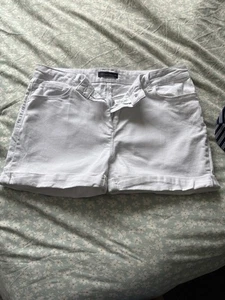 M And S White Denim Shorts Size 16 - Picture 1 of 4