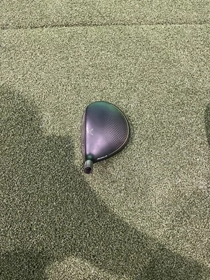 EUC Callaway Rogue ST Max Fairway Wood 5 Wood 5W 18* Right HEAD ONLY W/ HC - Image 1 of 4