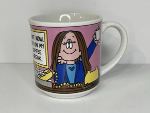 Taza vintage CATHY GUISEWITE NO AHORA ESTOY EN MI TAZA DE CAFÉ - Imagen 1 de 9