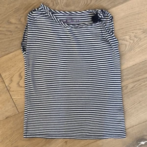 Crewcuts Collectible Sleeveless Navy and White Striped Shirt w/ Tie, Girls 4/5 - Picture 1 of 4
