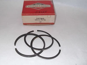 New Briggs & Stratton Ring Set STD 297815, 210600 BS44 - Picture 1 of 1