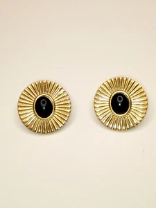 Runde gerippte goldfarbene mit schwarzen ovalen Cabochon Ohrringe ~ durchbohrt / Pfosten - Bild 1 von 10