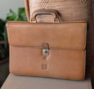 Maletín de negocios vintage LOEWE anagrama cuero granulado con llave - marrón claro Foto 1 de 4