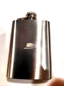 ULTRA COOL, SUPER RARE, THE FRANK SINATRA STAINLESS STEEL FLASK - Picture 1 of 14