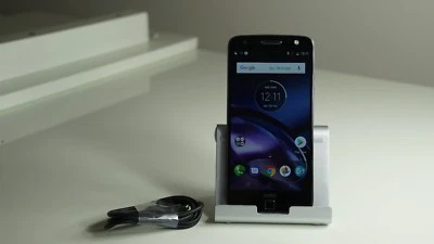 "Read" Motorola MOTXT1650 - 64GB - Black (Unlocked) Smartphone Crack - Image 1 of 4