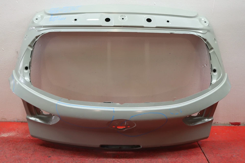 2018 2020 HYUNDAI ELANTRA GT REAR LIFTGATE SHELL OEM - Imagem 1 de 4