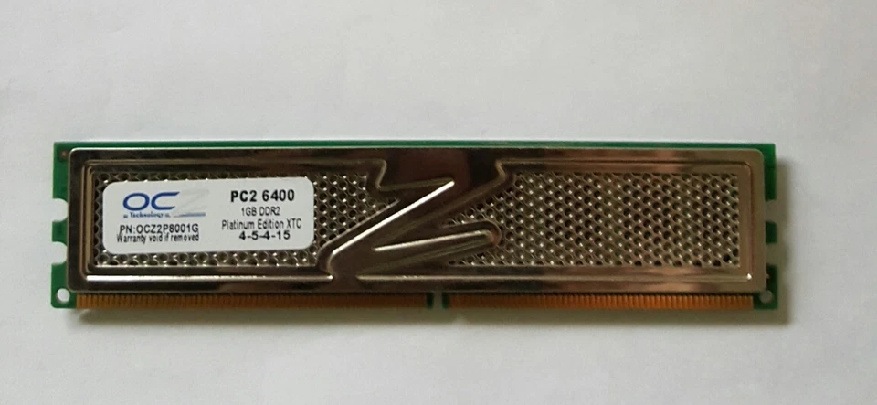  NEW OCZ OCZ2P8001G PC2 6400 1GB DDR2 MEMORY PLATINUM EDITION - Image 1 of 2