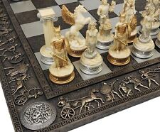 ♟𝐆𝐎𝐋𝐃 𝐂𝐎𝐍𝐓𝐄𝐌𝐏𝐎𝐑𝐀𝐑𝐘 𝐂𝐇𝐄𝐒𝐒 𝐒𝐄𝐓♟ Este juego de ajedrez  de mesa destaca elegancia y armonía entre sus piezas doradas y negras  metálicas perfec…