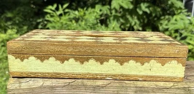 Vintage Florentine Gilt Wood Tissue Box Italy Style Gold & Aqua Hand Painted 11" - Image 1 of 4