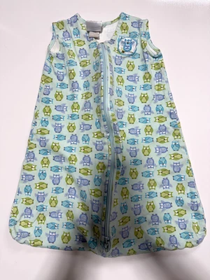 Manta portátil HALO SleepSack talla pequeña - estampado de búho - azul/verde con cremallera Foto 1 de 2