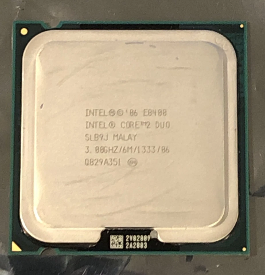 Intel Core 2 Duo E8400 CPU 3.00GHz 6MB 1333MHz LGA775 SLB9J - Image 1 of 1