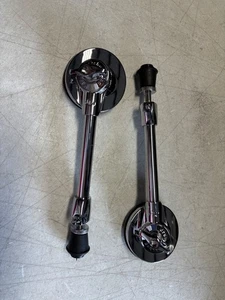 DW design series set of 2 bass drum legs, chrome - Picture 1 of 2