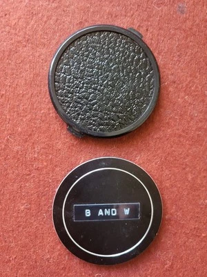 HOYA Japan Metal 62mm plus one other. - Image 1 of 2