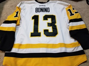 penguins game worn