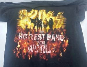 KISS T Shirt VTG Rock Band. Hottest Band In The World Collectors Men’s XL. - Picture 1 of 6