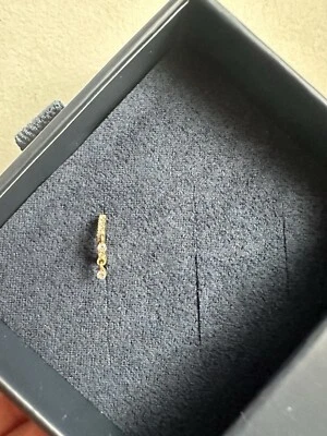 Brinco de argola Maria Tash Diamond Eternity duplo pendurado ouro amarelo - Imagem 1 de 4